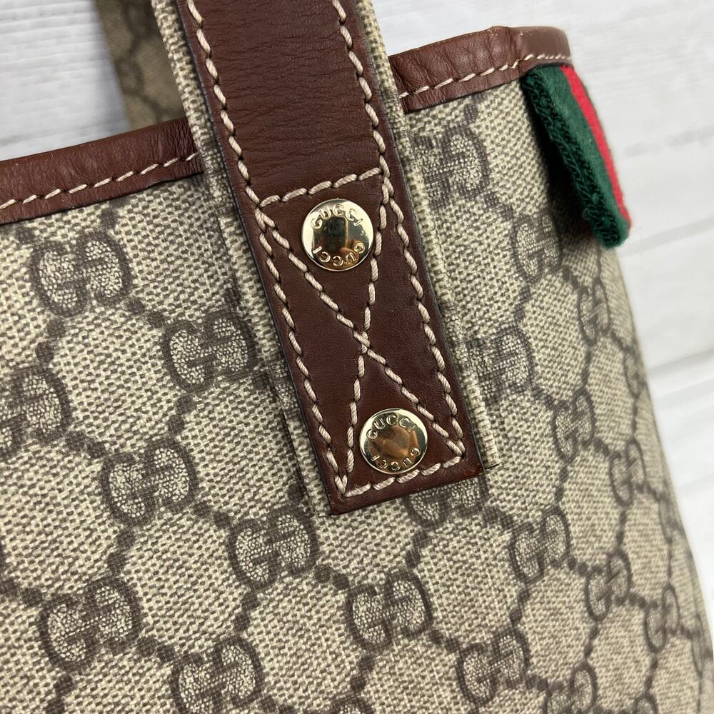 Authentic Gucci Web Loop Tote In Gg Supreme Canva… - image 6